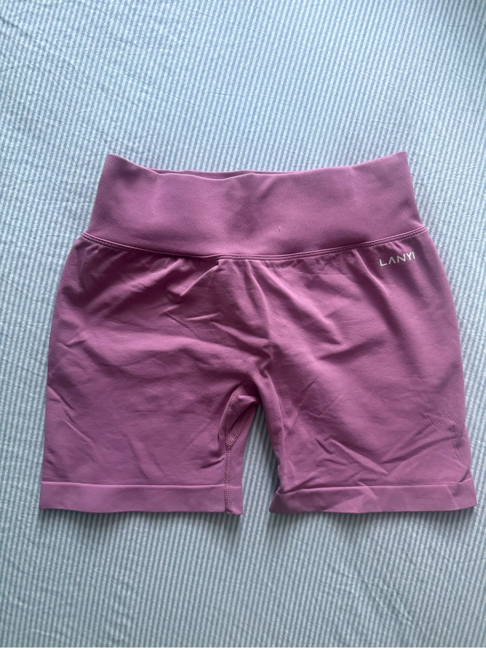 LANYI Women's Mid-Rise Rose Bike Shorts